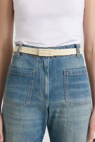 Ceinture Dorian ton sur ton en cuir lisse ivoire Ceinture Dorian ton sur ton en cuir lisse ivoire