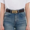 Ceinture Jumbo Dorian en cuir marron foncé gaufré croco Ceinture Jumbo Dorian en cuir marron foncé gaufré croco