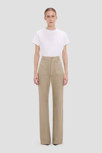 Jean Alina en gris pierre
