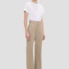 Jean Alina en gris pierre