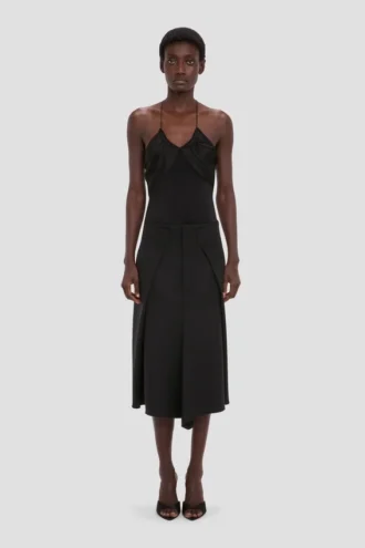 Jupe midi ajustée en noir