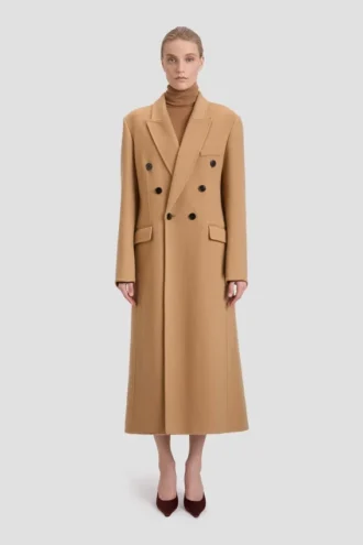 Manteau couleur camel