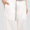 Pantalon droit à revers, couleur blanc cassé Pantalon droit à revers, couleur blanc cassé