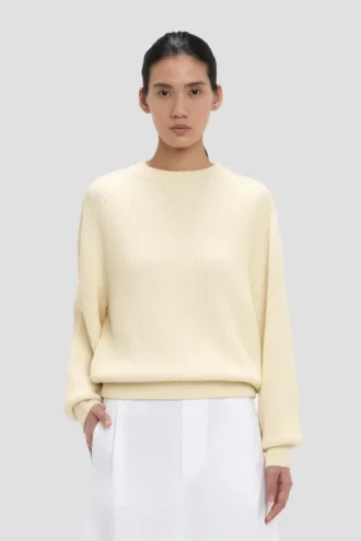 Pull ample couleur ivoire