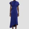 Robe asymétrique torsadée en indigo vif Robe asymétrique torsadée en indigo vif