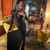 Robe à découpes en noir Robe à découpes en noir
