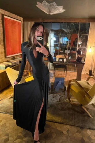 Robe à découpes en noir
