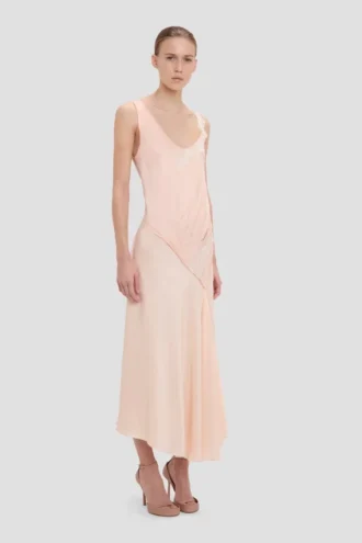 Robe en dentelle « Blossom »