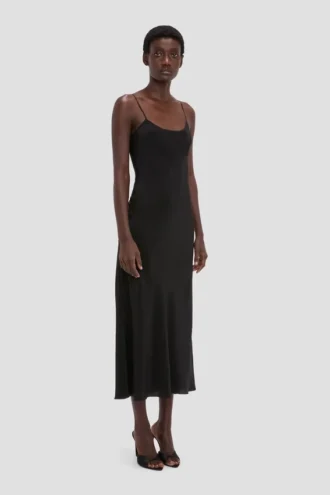 Robe midi caraco noire