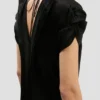 Robe à épaules torsadées en noir Robe à épaules torsadées en noir