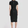 Robe t-shirt ajustée en noir Robe t-shirt ajustée en noir