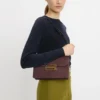 Sac Dorian en cuir bordeaux Sac Dorian en cuir bordeaux