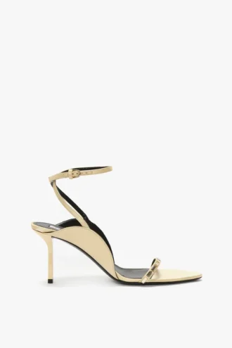 Sandales à talons aiguilles ornées The Victoria 75 en satin sable Sandales à talons aiguilles ornées The Victoria 75 en satin sable