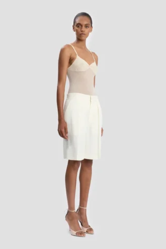 Short ajusté ivoire Short ajusté ivoire