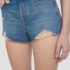 Short délavé bleu moyen