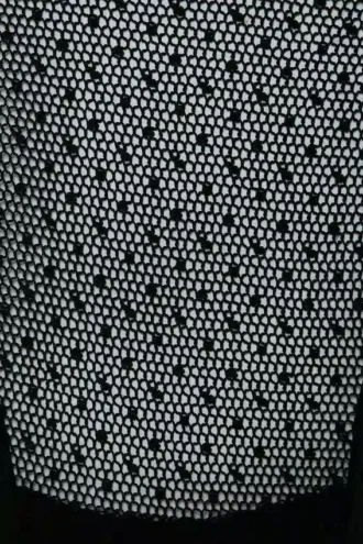 string en maille paillettes noir 2 330x495 - String en maille &agrave; paillettes noir