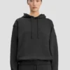 Sweat à capuche brodé du logo en noir Sweat à capuche brodé du logo en noir